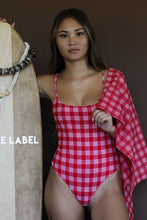 Load image into Gallery viewer, Nuka | Sarong | Aka Palaka
